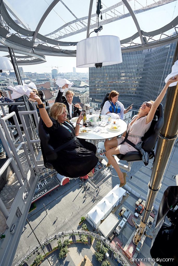 dinner in the sky revista habitare